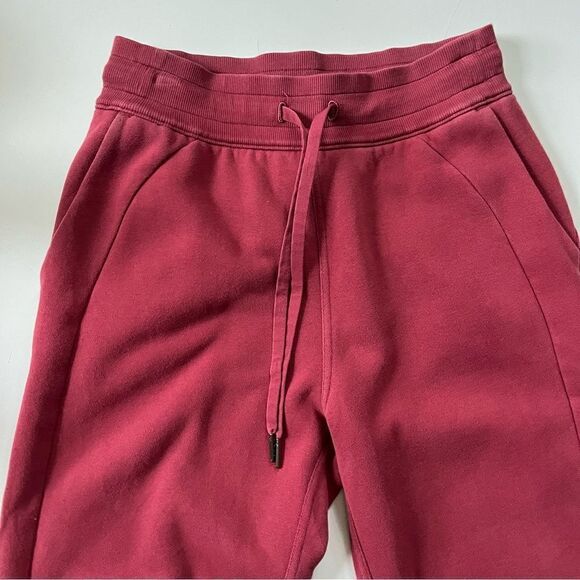Lululemon Scuba High-Rise Jogger 7/8 Length 4 - Picture 4 of 10